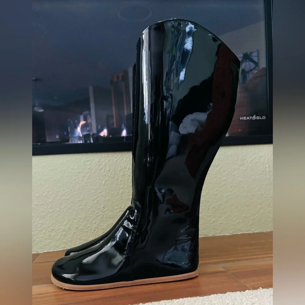 NWOB Aintap Shiny Patent Leather Knee High Flat Boots Size: EU 39 (Size: US 8)
